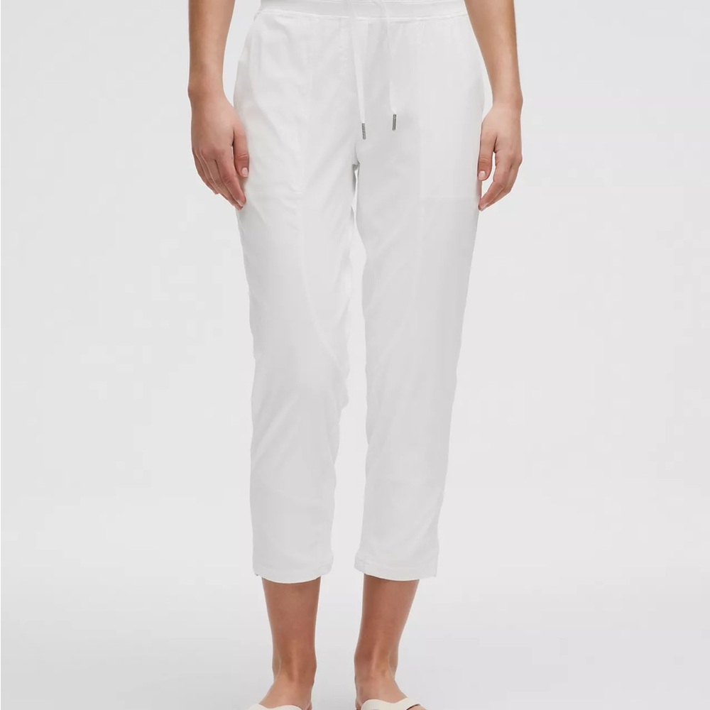 White Lululemon Dance Studio Crop - size 10